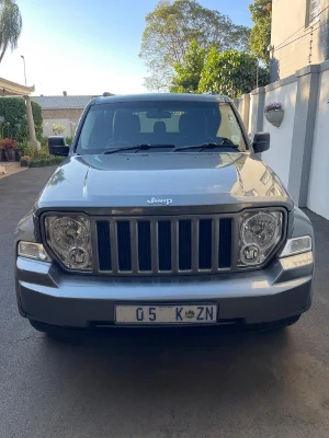 Used 2010 Jeep Cherokee 3.7L Limited