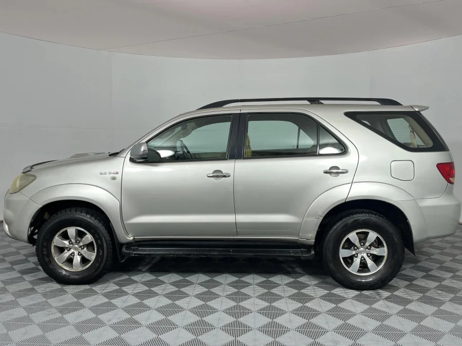 Used 2006 Toyota Fortuner 3.0D-4D 4x4 - WeBuyCars Richmond