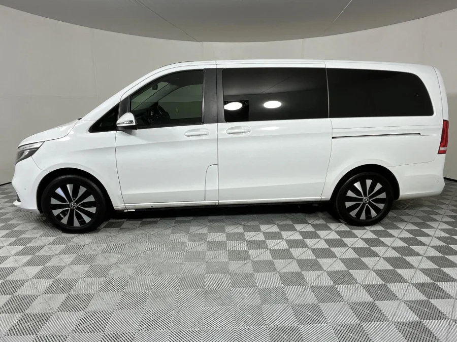 Used 2022 Mercedes-Benz V-Class V220d - WeBuyCars The Dome