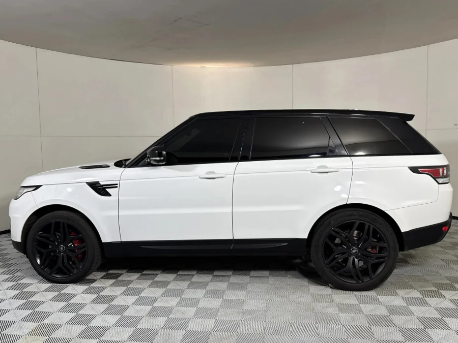 Used 2013 Land Rover Range Rover Sport HSE Dynamic Supercharged - WeBuyCars Midstream