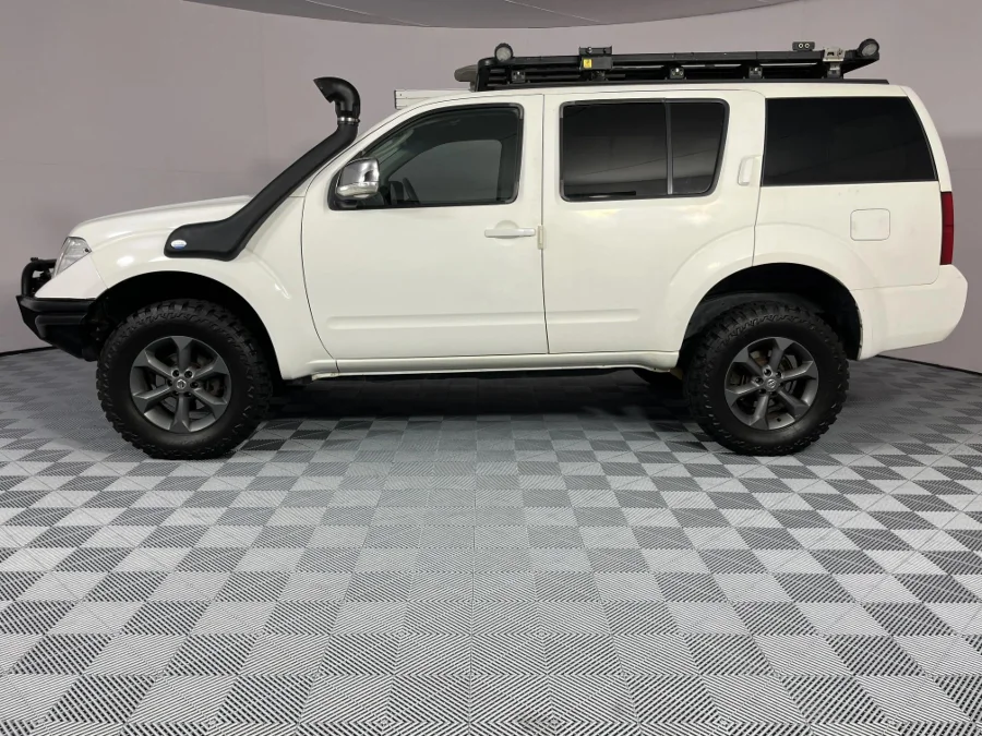 Used 2014 Nissan Pathfinder 2.5dCi LE - WeBuyCars Lansdowne Used 2014 Nissan Pathfinder 2.5dCi LE - WeBuyCars Lansdowne