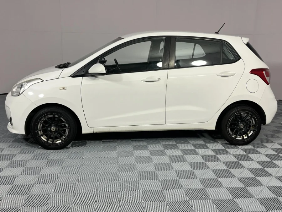 Used 2018 Hyundai Grand i10 1.0 Motion - WeBuyCars Lansdowne