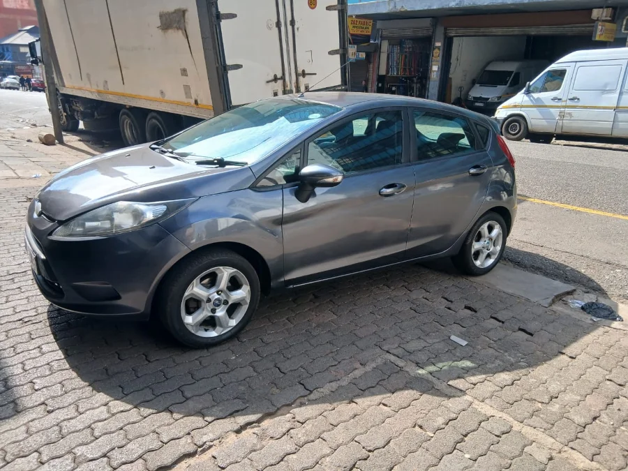 Used 2010 Ford Fiesta 5-door 1.6 Ambiente - Andy Auto Used 2010 Ford Fiesta 5-door 1.6 Ambiente - Andy Auto