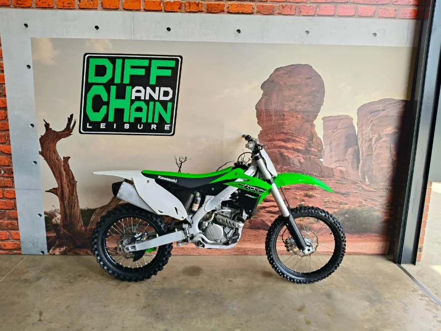 Used 2016 Kawasaki KX 250F Manual - The Diff And Chain Used 2016 Kawasaki KX 250F Manual - The Diff And Chain