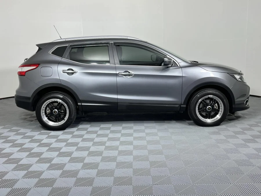 Used 2015 Nissan Qashqai 1.6dCi Acenta auto - WeBuyCars  Witbank