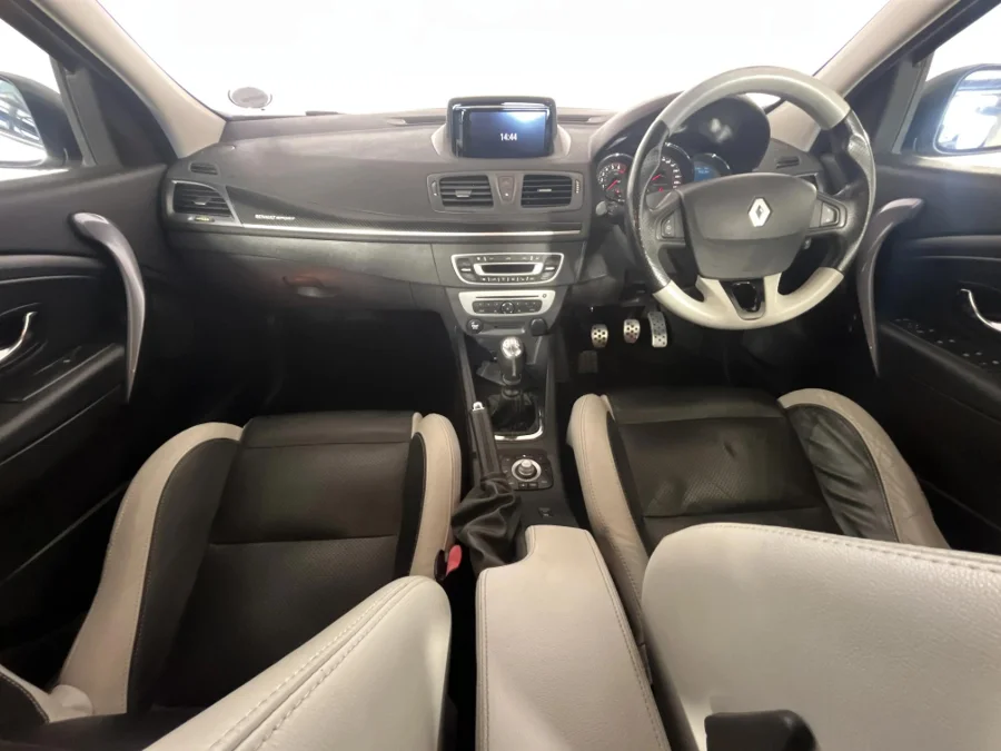 Used 2016 Renault Megane hatch 162kW turbo GT - WeBuyCars Richmond