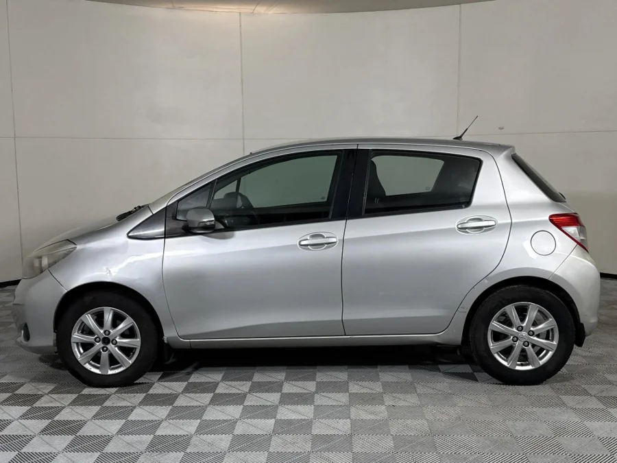 Used 2014 Toyota Yaris 1.0 - WeBuyCars Midstream