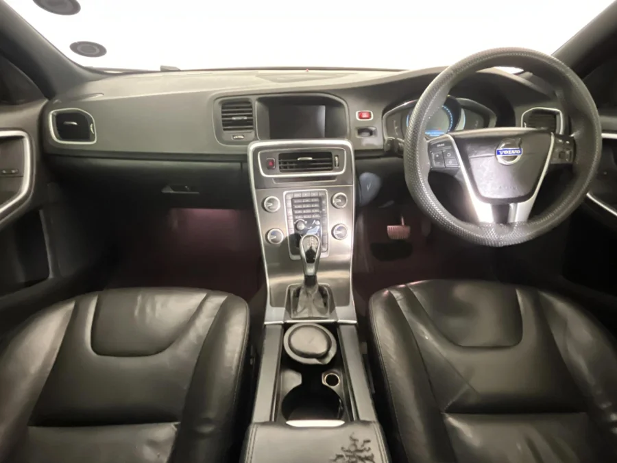 Used 2015 Volvo S60 T3 Elite auto - WeBuyCars JHB South