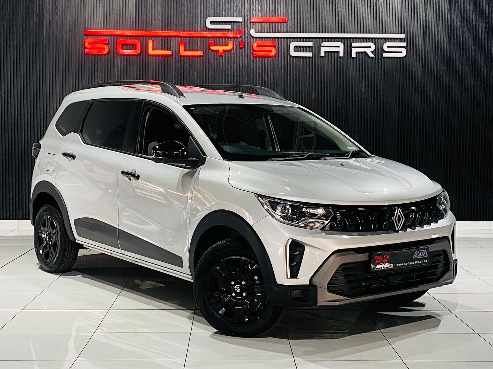 Used 2026 Renault Triber 1.0 Techno