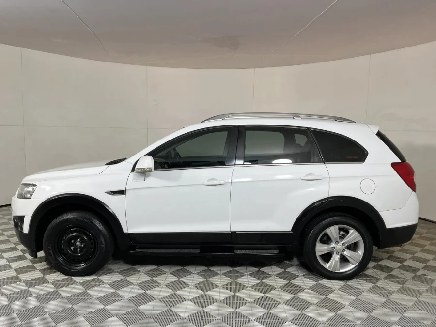 Used 2011 Chevrolet Captiva 2.4 LT 4x2 - WeBuyCars JHB South