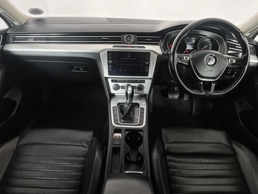 Used 2017 Volkswagen Passat 1.4TSI Luxury - WeBuyCars Montana