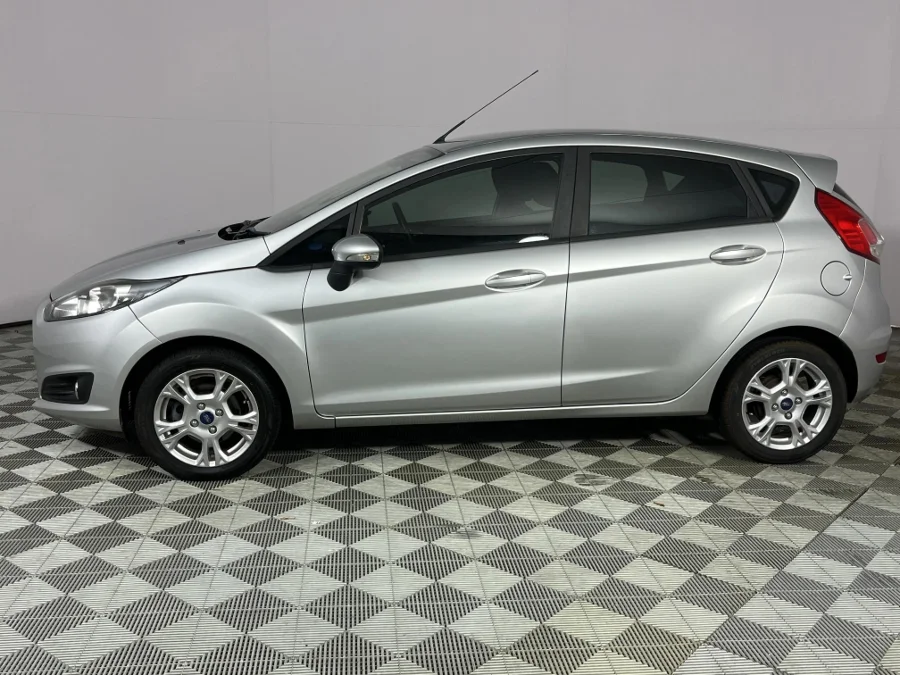 Used 2017 Ford Fiesta 5-door 1.0T Trend auto - WeBuyCars Brackenfell Cape Town