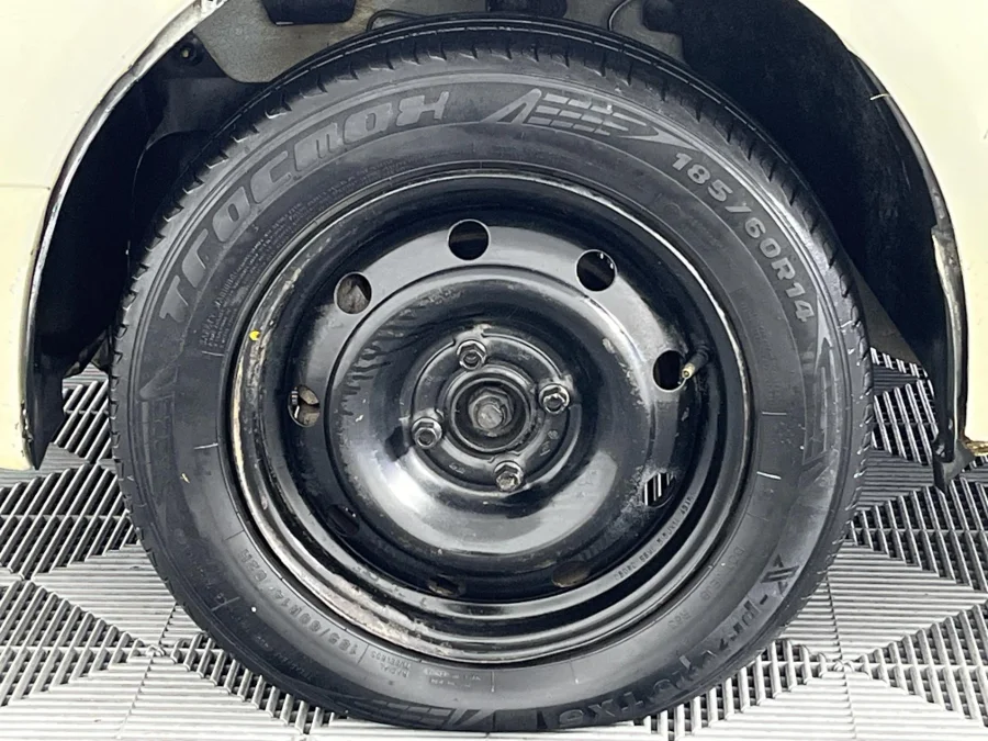 Used 2009 Renault Logan 1.6 Expression - WeBuyCars Montana