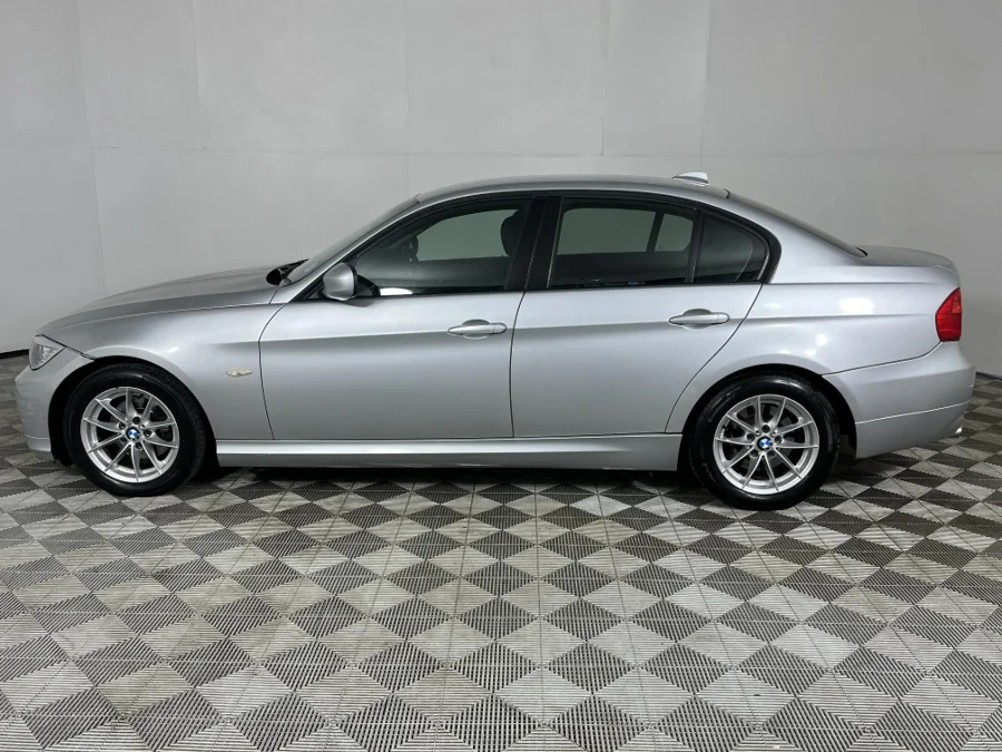 Used 2011 BMW 3 Series 320i auto - WeBuyCars George
