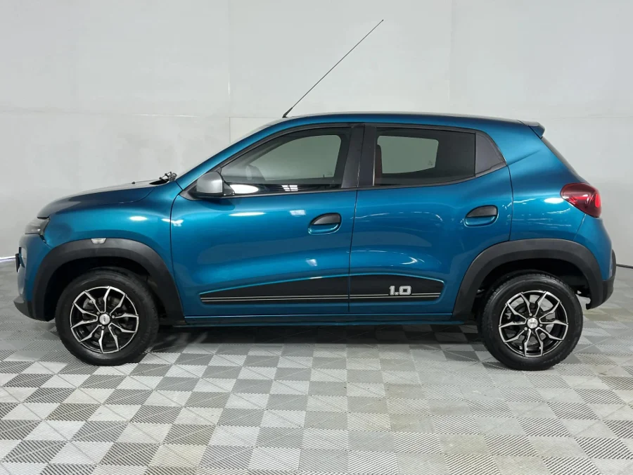 Used 2022 Renault Kwid 1.0 Zen auto - WeBuyCars Silverlakes