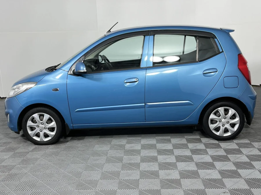 Used 2015 Hyundai i10 1.1 Motion - WeBuyCars Montana