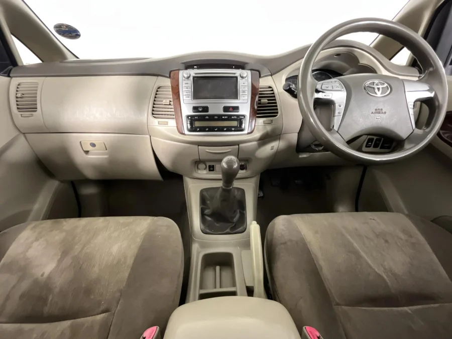 Used 2012 Toyota Innova 2.7 8-seater - WeBuyCars Gqeberha Used 2012 Toyota Innova 2.7 8-seater - WeBuyCars Gqeberha