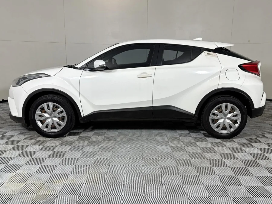 Used 2017 Toyota C-HR 1.2T - WeBuyCars Midstream