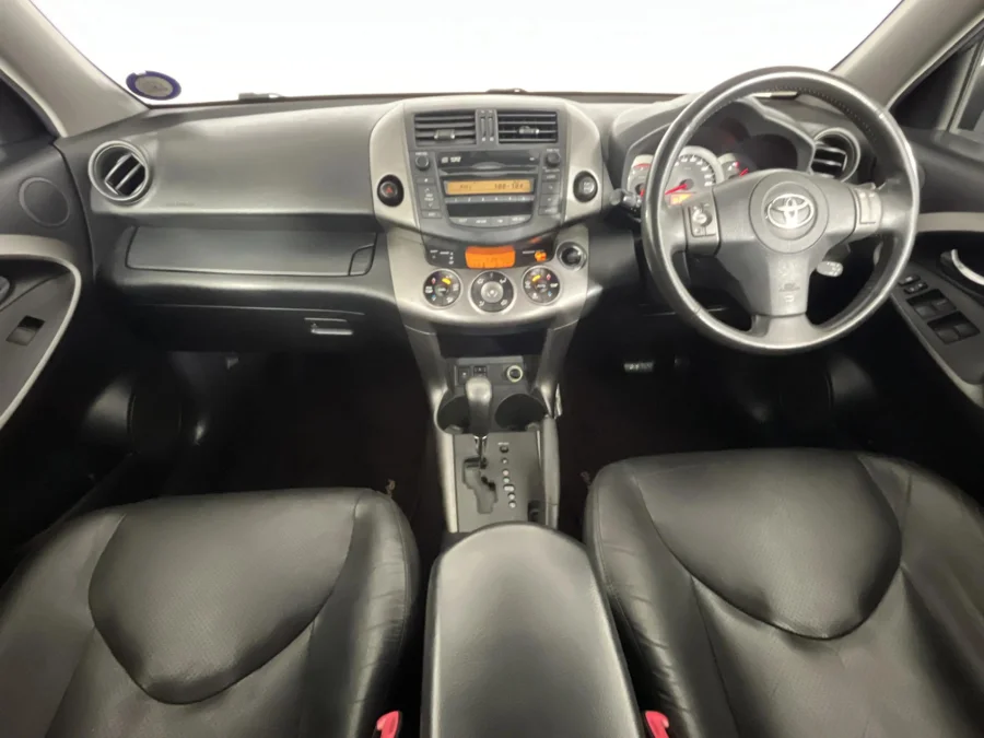 Used 2011 Toyota RAV4 2.0 VX auto - WeBuyCars Silverlakes