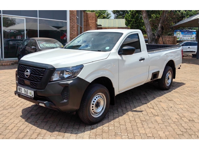 Used 2025 Nissan Navara 2.5DDTi single cab XE