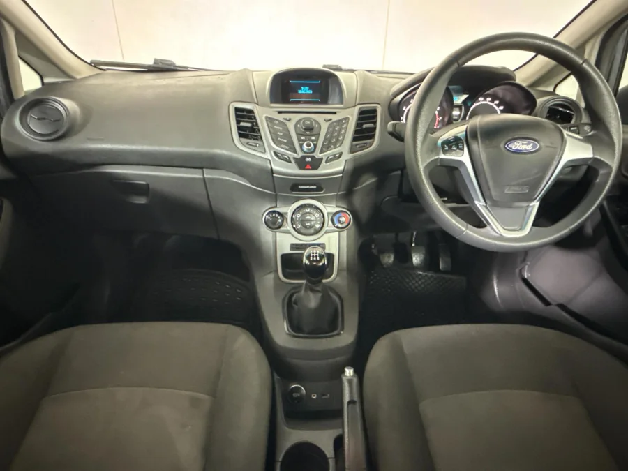 Used 2015 Ford Fiesta 5-door 1.4 Ambiente - WeBuyCars Midstream