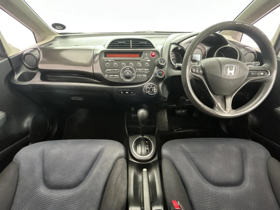 Used 2013 Honda Jazz 1.3 Comfort auto - WeBuyCars Lansdowne