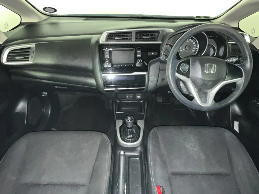 Used 2021 Honda WR-V 1.2 Comfort - WeBuyCars JHB South Used 2021 Honda WR-V 1.2 Comfort - WeBuyCars JHB South