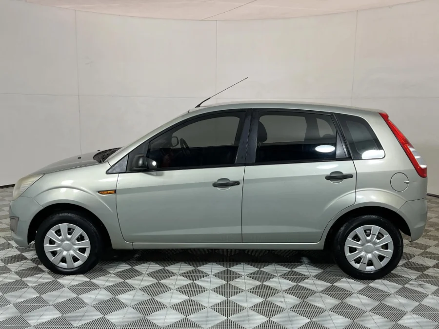 Used 2013 Ford Figo 1.4 Ambiente - WeBuyCars JHB South