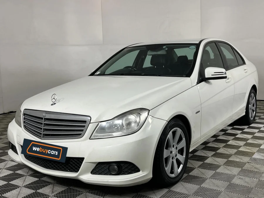 Used 2012 Mercedes-Benz C-Class C180 Classic auto - WeBuyCars The Dome Used 2012 Mercedes-Benz C-Class C180 Classic auto - WeBuyCars The Dome