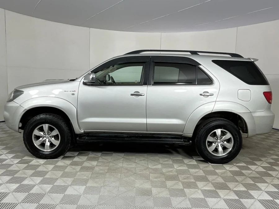 Used 2008 Toyota Fortuner 3.0D-4D 4x4 - WeBuyCars Rustenburg