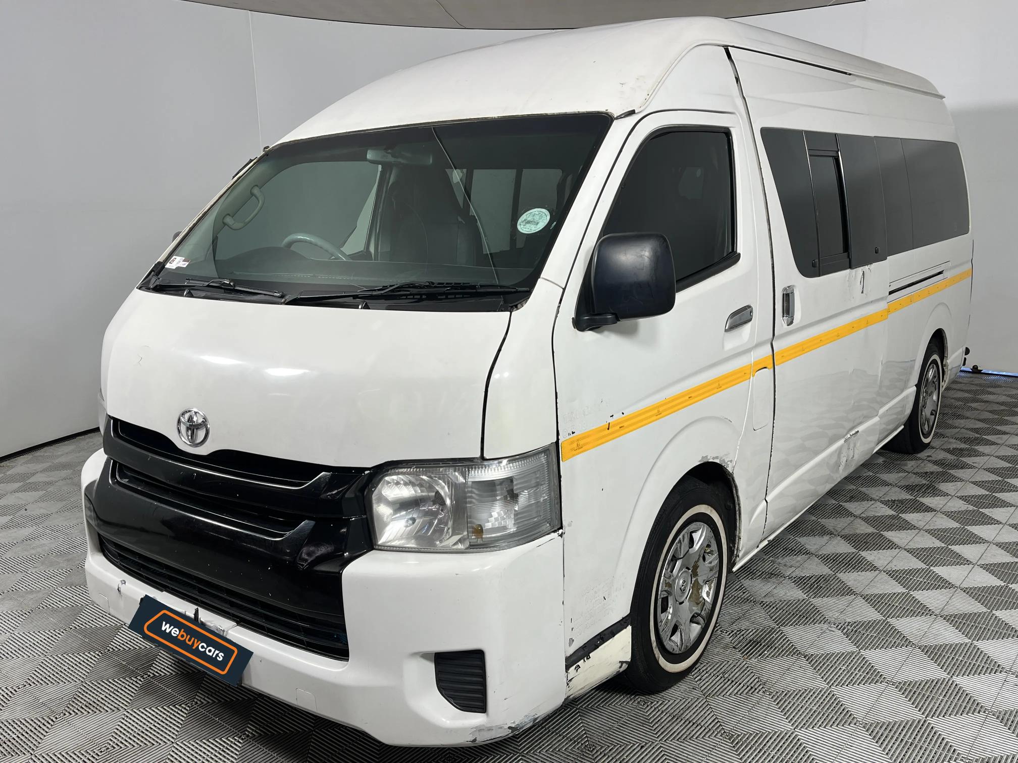 Used 2006 Toyota Quantum 2.5D-4D GL 14-seater bus