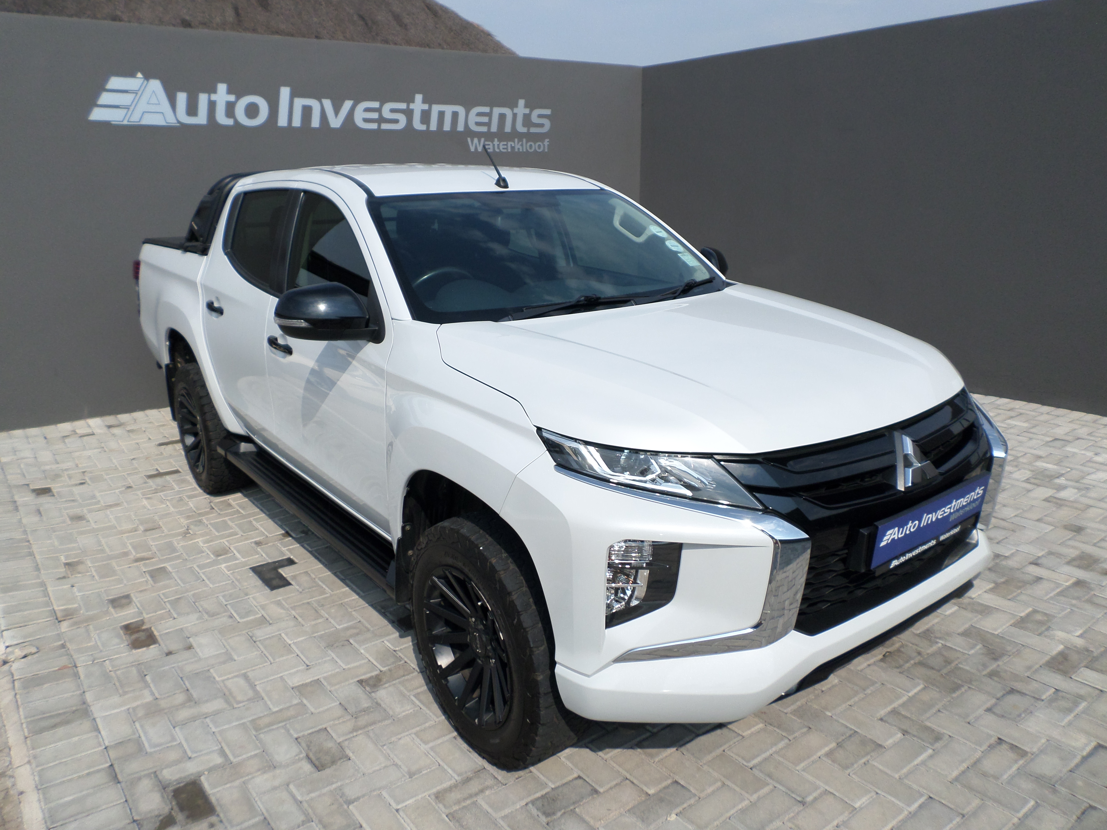 Used 2024 Mitsubishi Triton 2.4DI-D double cab GL