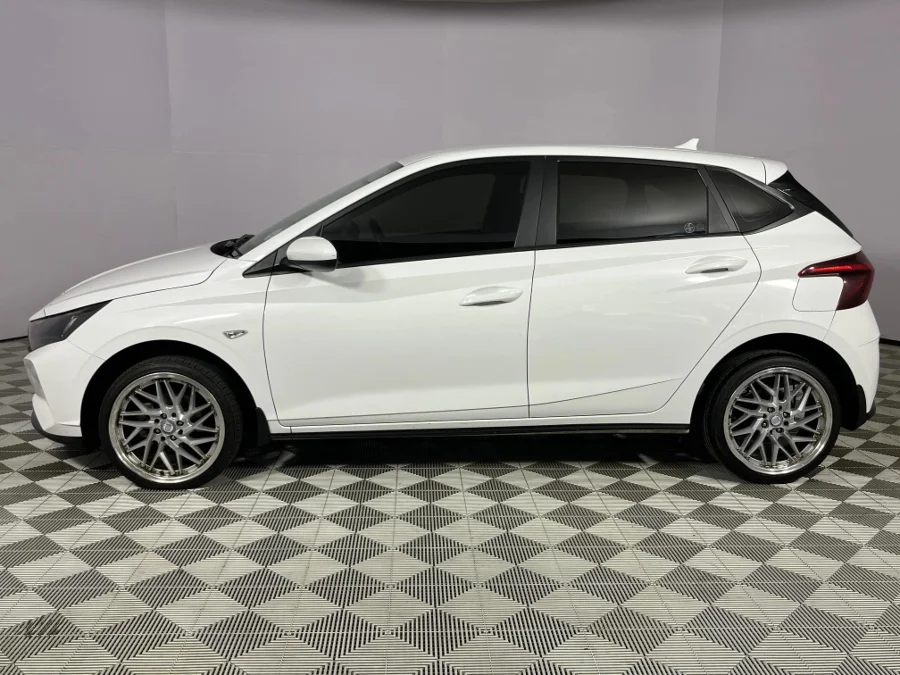 Used 2022 Hyundai i20 1.2 Motion - WeBuyCars Midstream