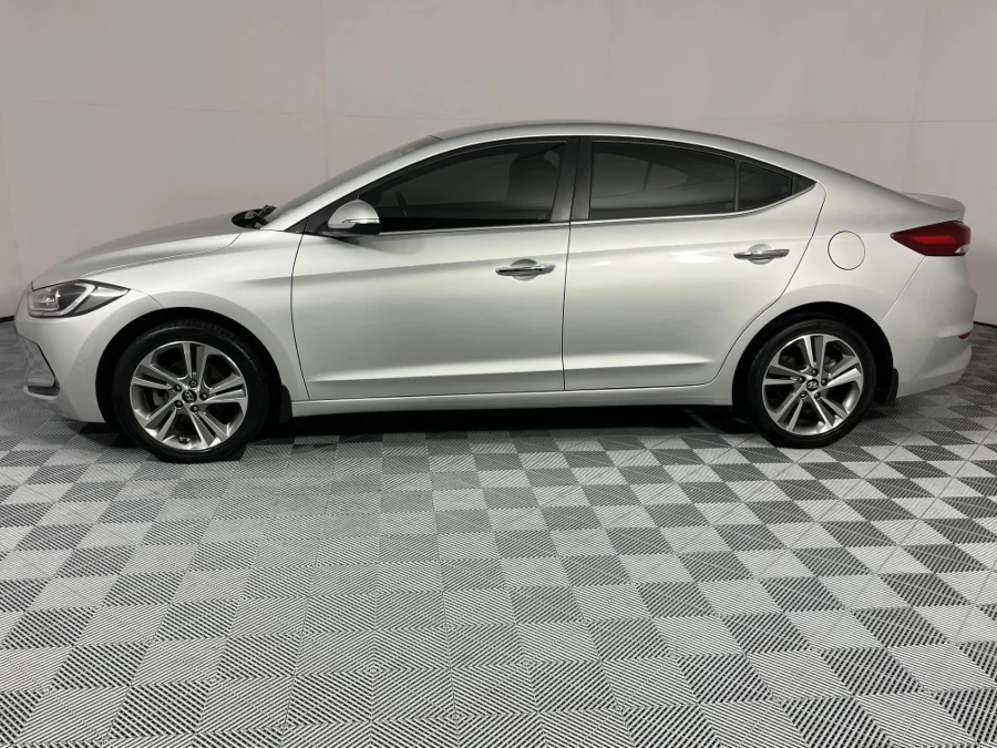 Used 2017 Hyundai Elantra 2.0 Elite - WeBuyCars Lansdowne