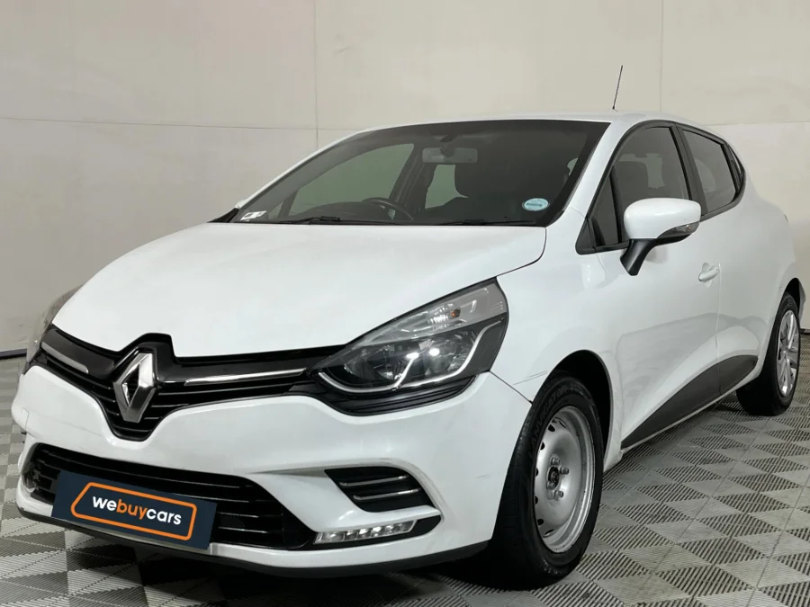 Used 2019 Renault Clio 66kW turbo Authentique - WeBuyCars JHB South Used 2019 Renault Clio 66kW turbo Authentique - WeBuyCars JHB South