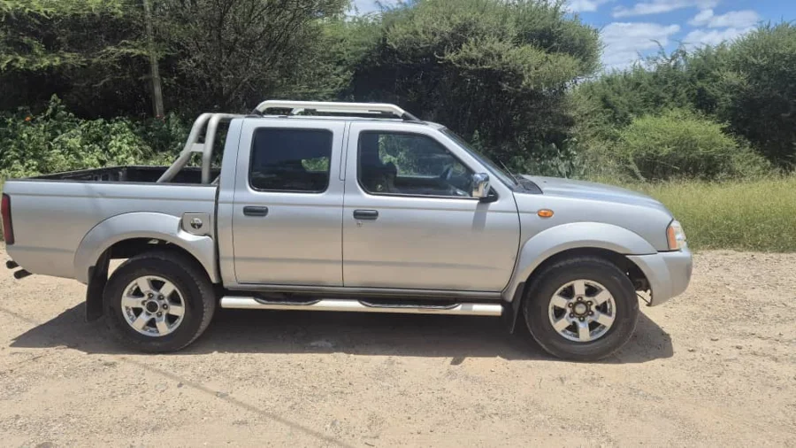 Used 2016 Nissan Hardbody 2.4 16V double cab Hi-Rider SE - Khensani Imports And Exports