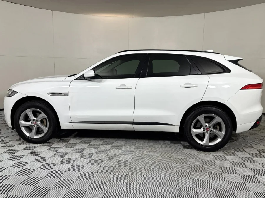 Used 2017 Jaguar F-Pace 20d AWD Chequered Flag - WeBuyCars Midstream