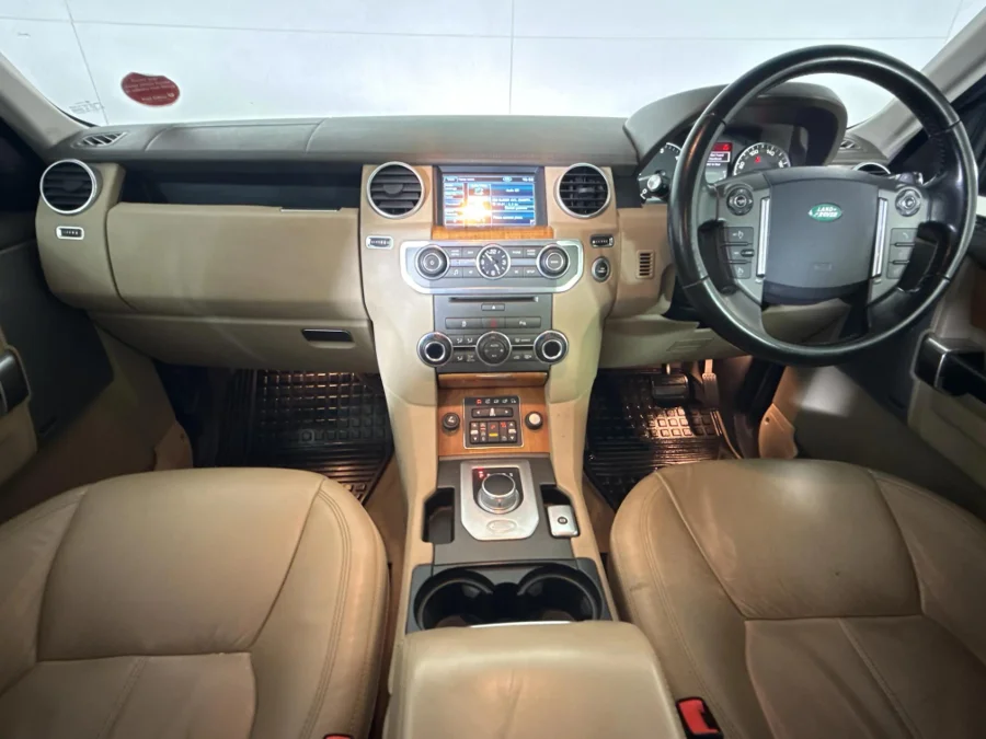 Used 2013 Land Rover Discovery SDV6 HSE - WeBuyCars Midstream