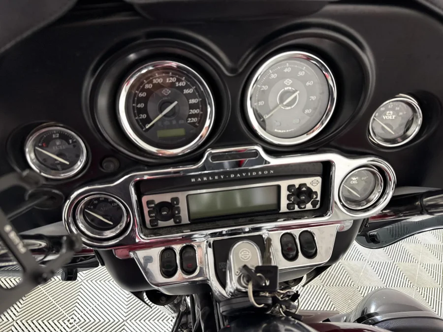 Used 2012 Harley Davidson Touring Electra Glide Ultra Limited - WeBuyCars Midstream