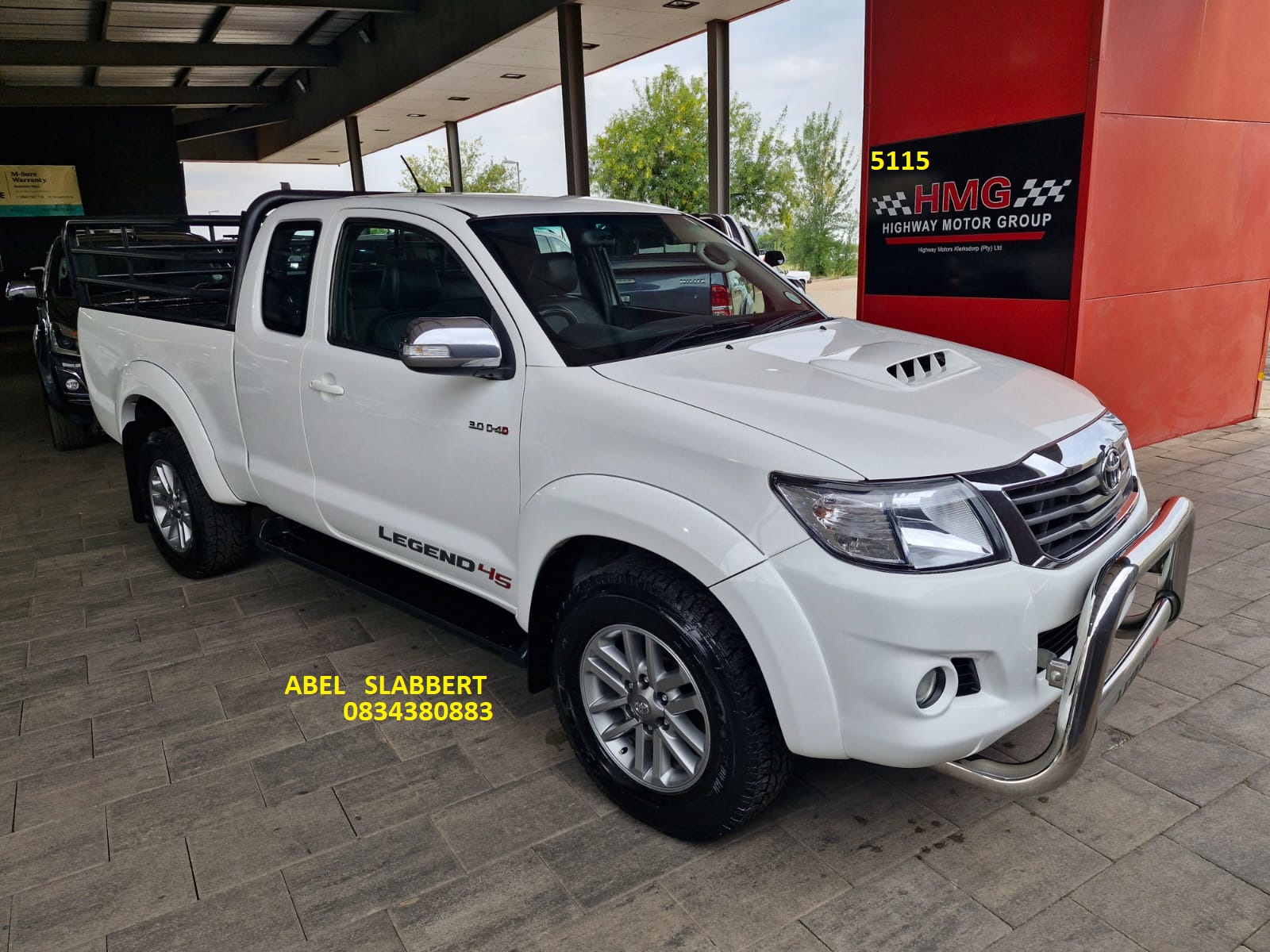 Used 2015 Toyota Hilux 3.0D-4D Xtra cab Raider Legend 45