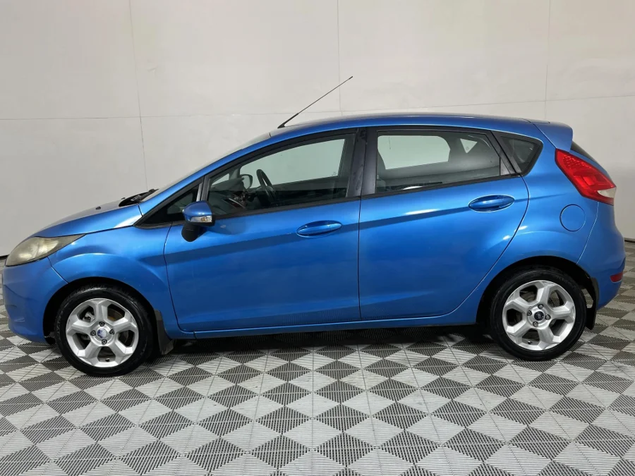 Used 2010 Ford Fiesta 5-door 1.4 Trend - WeBuyCars JHB South