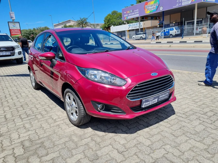 Used 2014 Ford Fiesta sedan 1.6 Ambiente - Carbase Auto