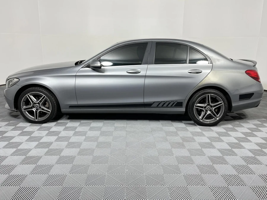 Used 2014 Mercedes-Benz C-Class C180 auto - WeBuyCars Montana