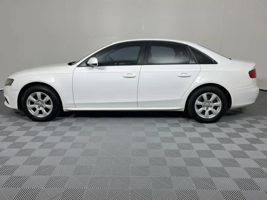 Used 2010 Audi A4 2.0TDI Attraction auto - WeBuyCars  Witbank
