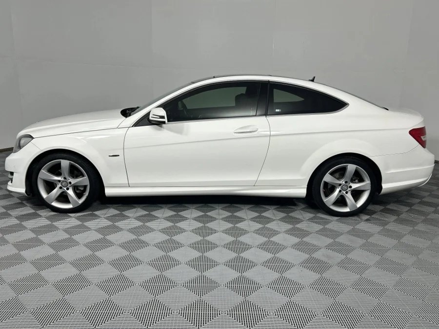 Used 2014 Mercedes-Benz C-Class C180 coupe auto - WeBuyCars Richmond Used 2014 Mercedes-Benz C-Class C180 coupe auto - WeBuyCars Richmond