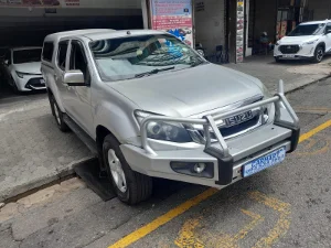 Used 2015 Isuzu KB 300D-Teq double cab LX