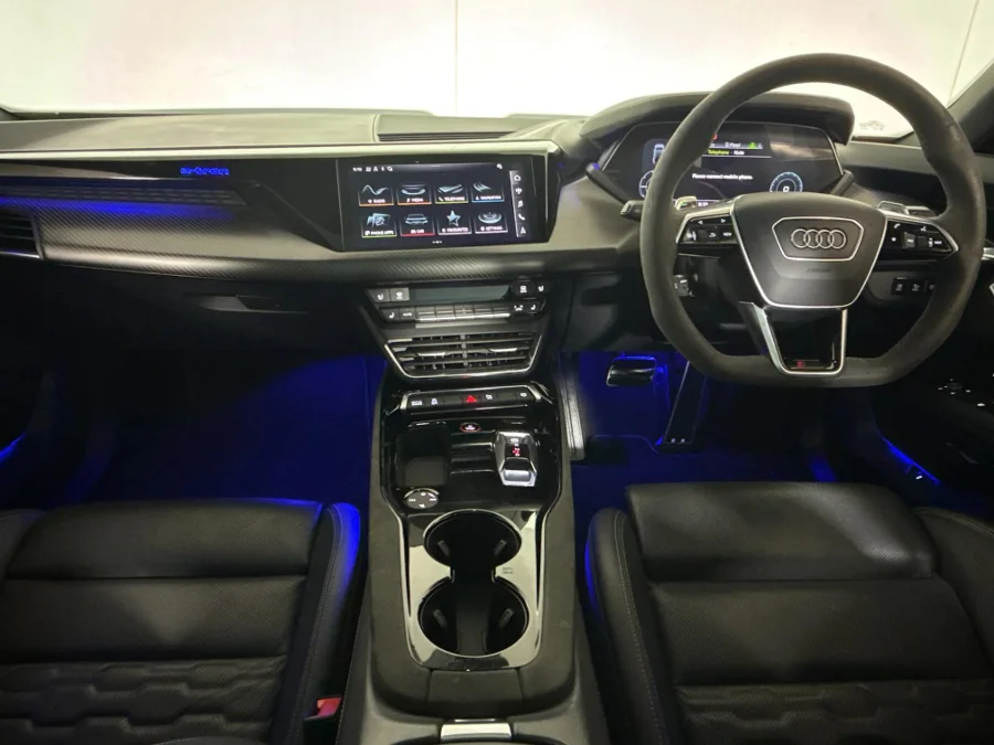 Used 2022 Audi RS e-tron GT quattro - WeBuyCars Midstream