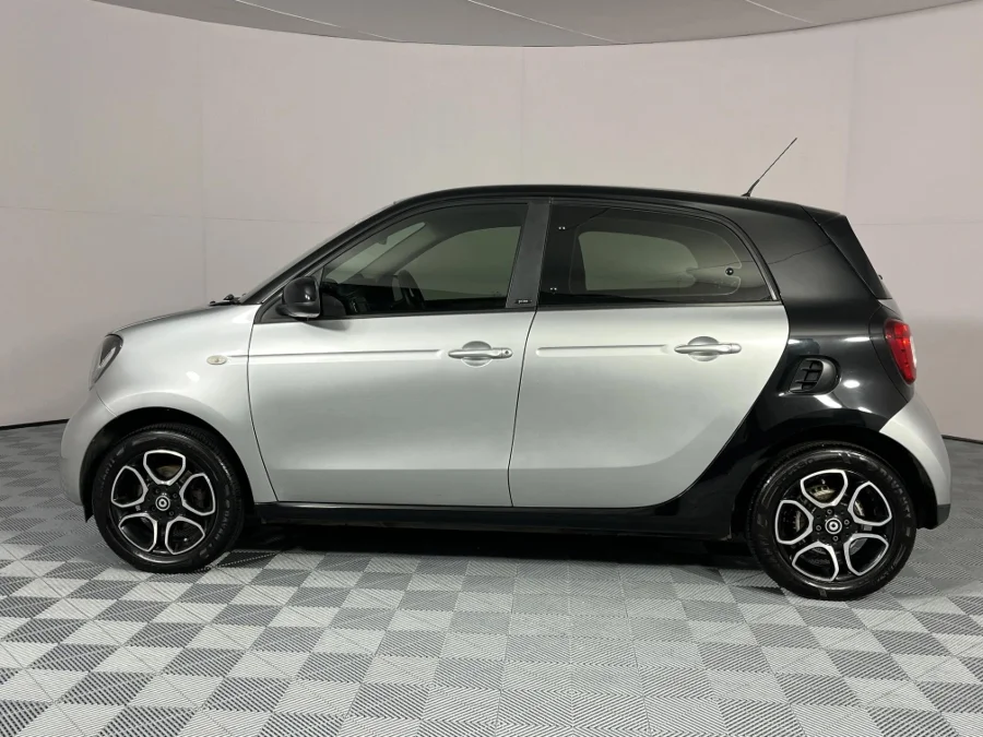 Used 2019 smart forfour 52kW prime - WeBuyCars Lansdowne