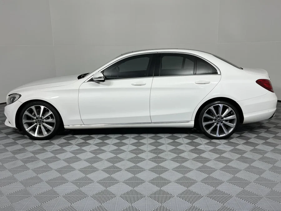 Used 2018 Mercedes-Benz C-Class C200 Avantgarde auto - WeBuyCars Montana