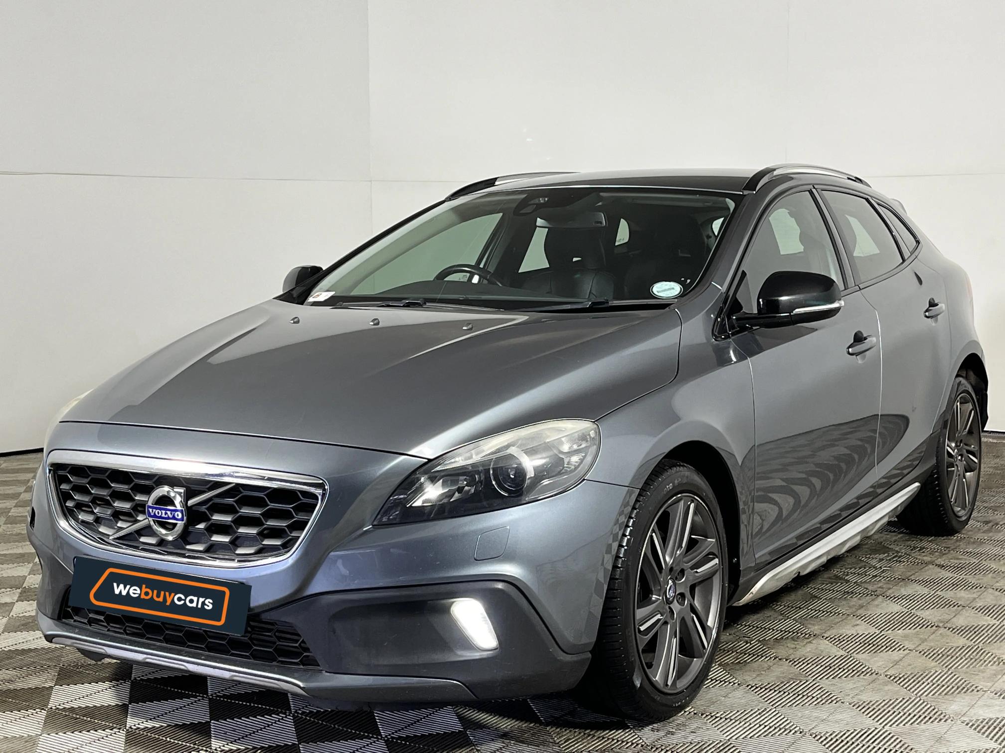 Used 2014 Volvo V40 Cross Country T4 Elite auto